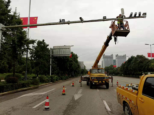 2020年樂(lè)至信號(hào)燈、電子警察安裝項(xiàng)目